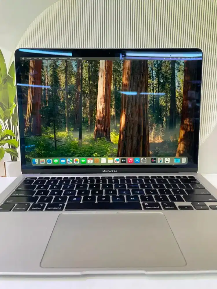 Macbook Air 2020 i5 16/256gb Unit&Charger