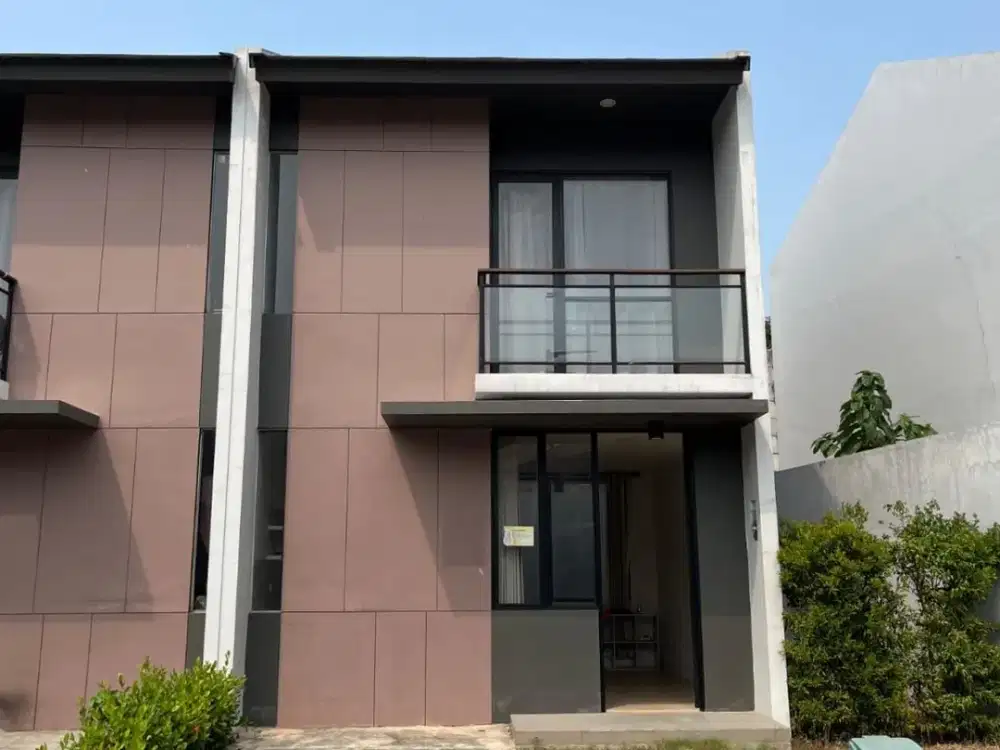 DISEWAKAN RUMAH PARK SERPONG CENDANA CREST PALING DEPAN DEKAT GADING SERPONG