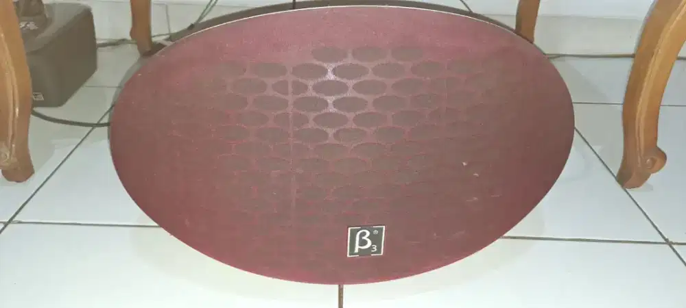 Speaker karaoke Beta3 type QS1000
Speaker 10