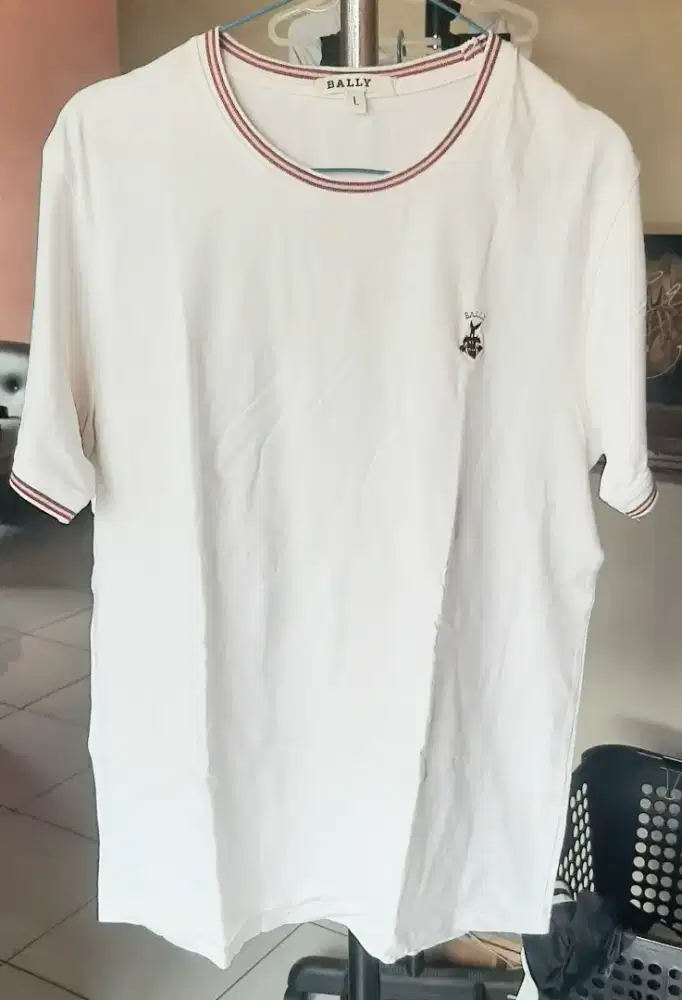 T shirt Bally sz L slim fit