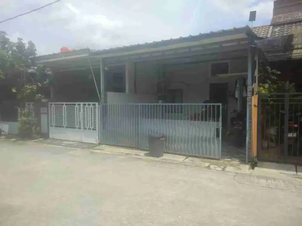 Jual Rumah take over di perum Cinere Residence Meruyung Limo Depok