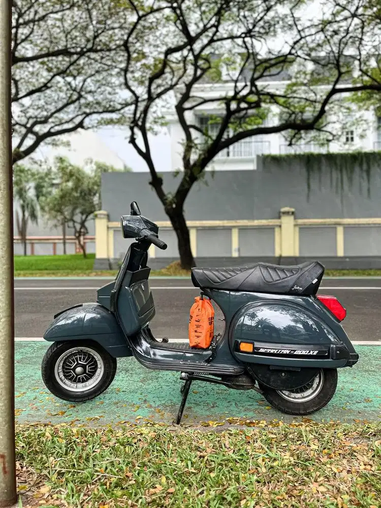 Vespa Spartan 200