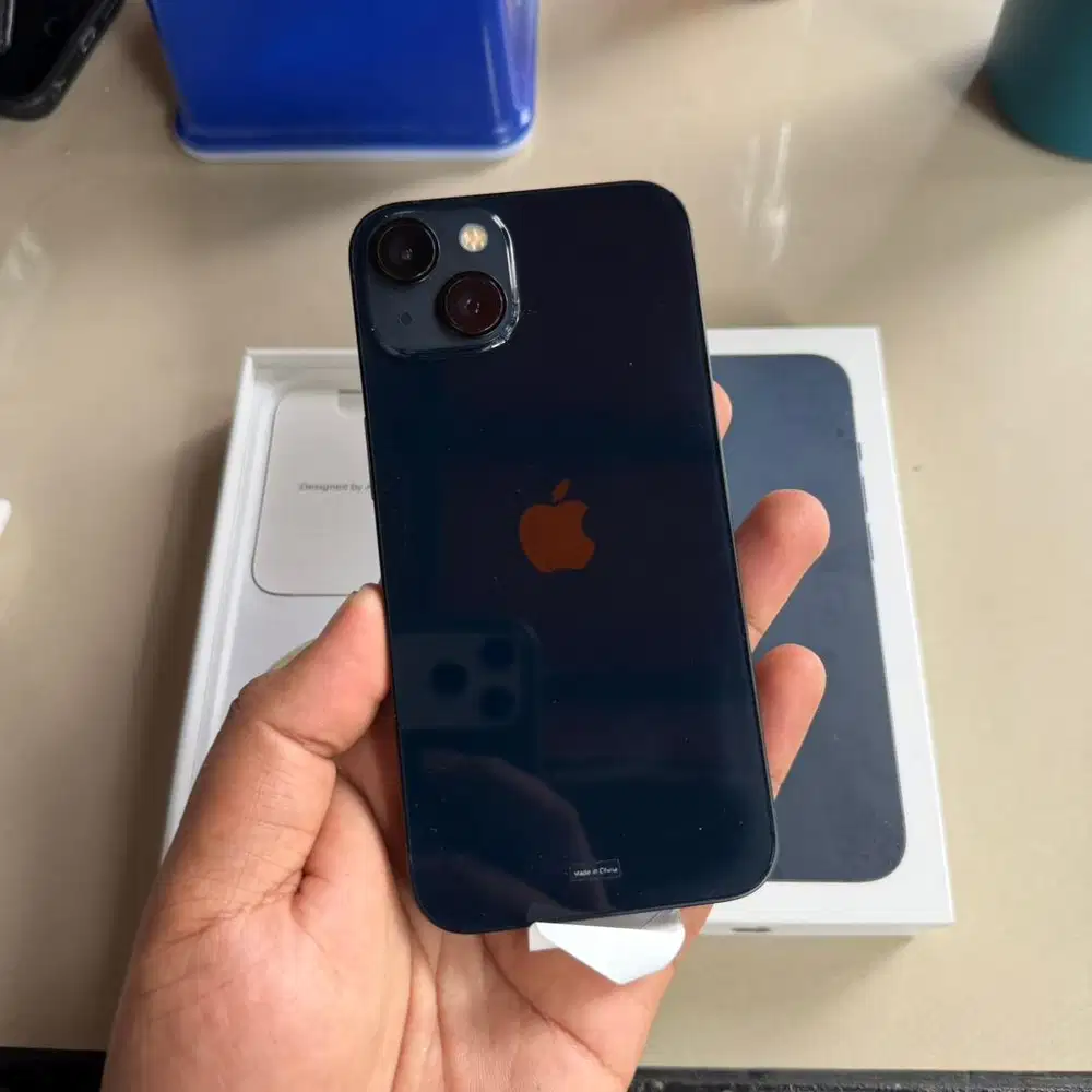 iPhone 13 128GB Midnight Black Eks Resmi iBox Mulus Perfact BH 87% Ori