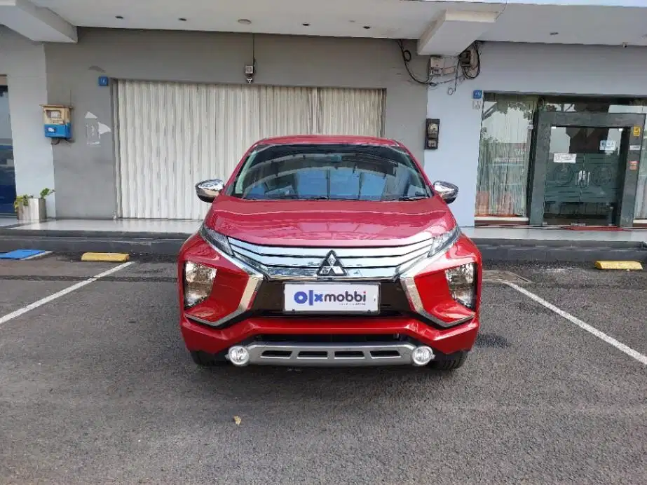 LOW DP Mitsubishi Xpander 1.5 Ultimate Bensin-AT 2019 JFA