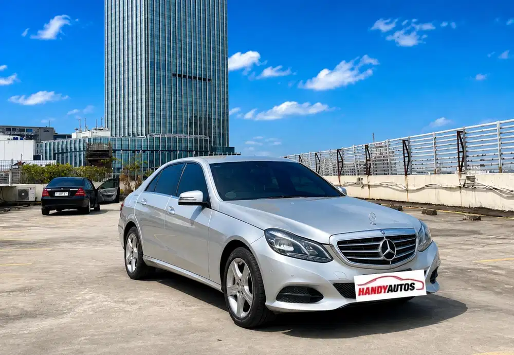 Mercedes Benz E200 CGI Avantgarde Facelift 2013
