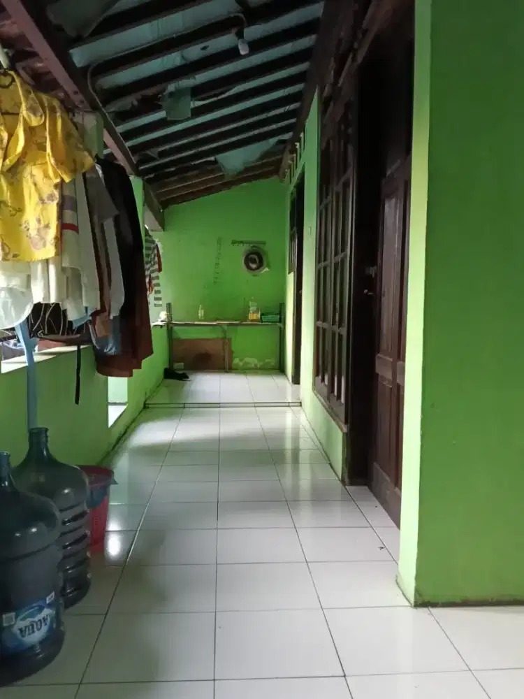 Kost2an dekat xt square di wilayah Umbulharjo Yogyakarta