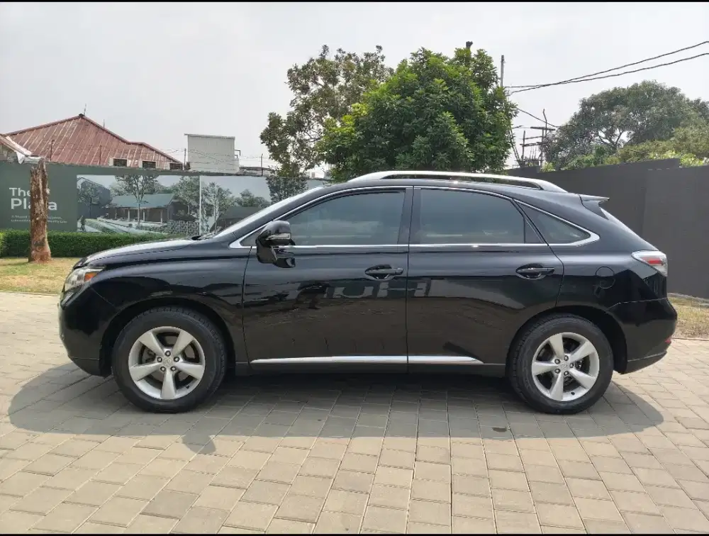 Dijual Lexus RX 270 tahun 2011
