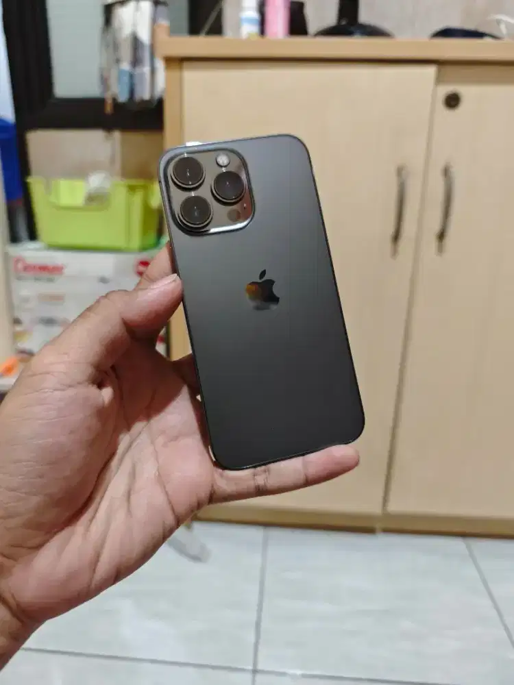 iphone 13 pro fullset like new