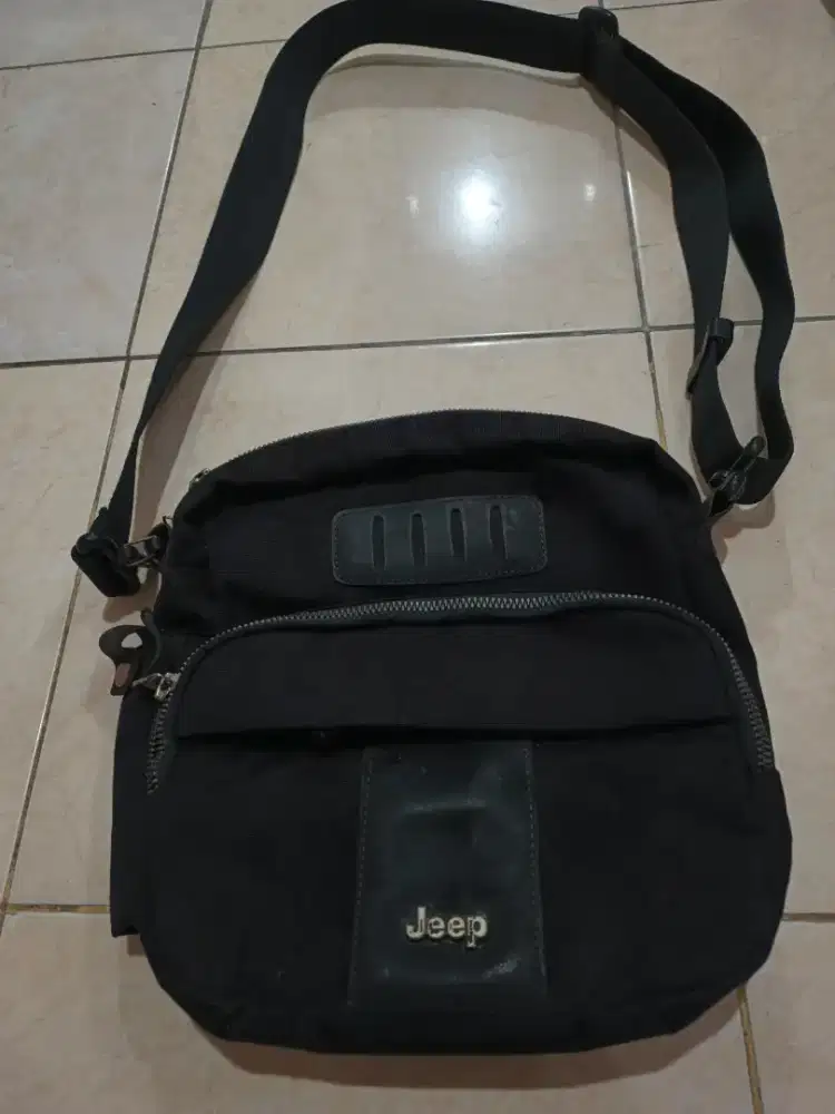 Jual tas selempang Jeep pria