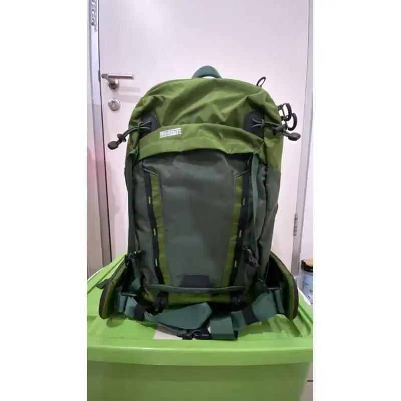 MINDSHIFT BackLight 26L Photo Daypack (Woodland Green)