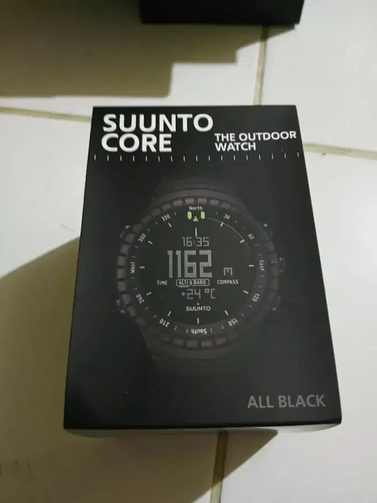 Suunto core all black