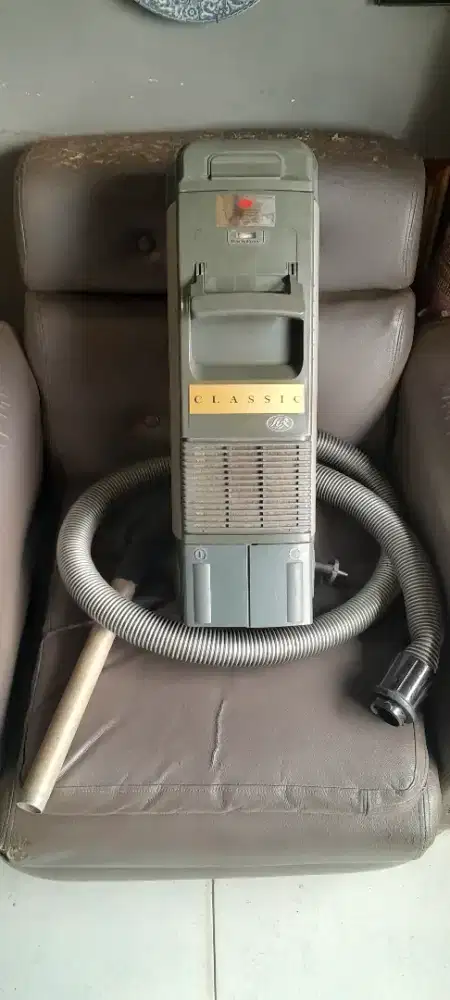 Vacuum cleaner LUX CLASSIC