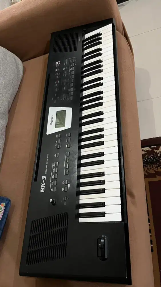 Roland BK - 3 bekas