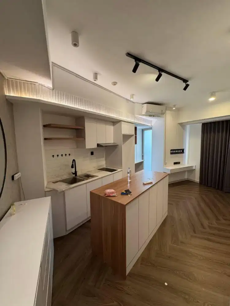 Disewakan unit 2BR jadi 1BR Furnished apartemen Waterplace, Surabaya