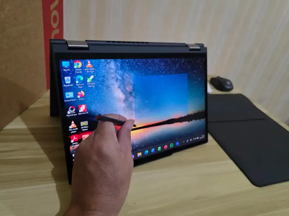 Laptop Thinkpad X13 2 in 1 Ultra 7 Pro ram 32gb Touch mrp spectre yoga