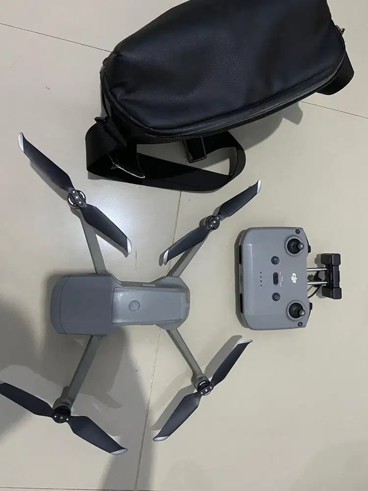 Drone dji mavic air 2
