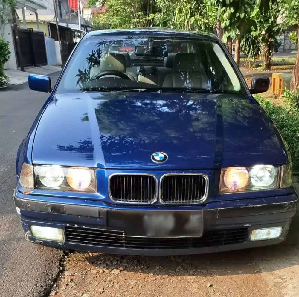 BMW 320i E36 M52 1996