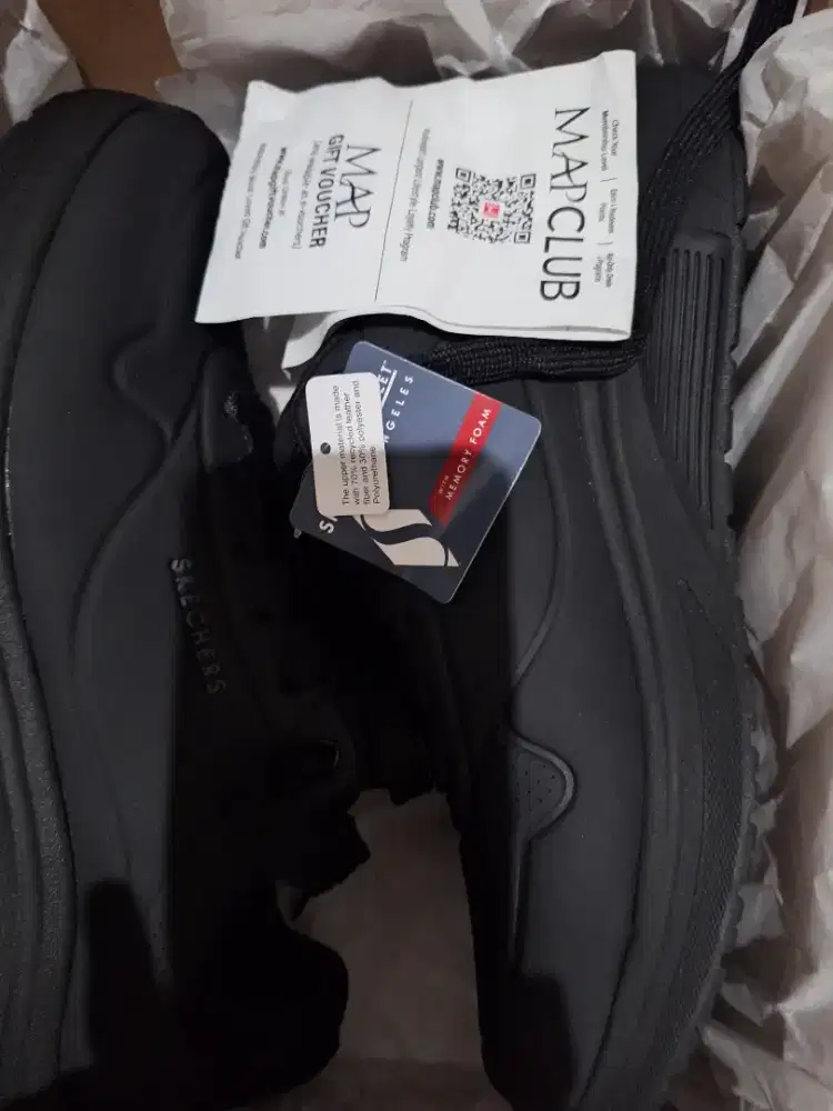 Sepatu Pria Skechers