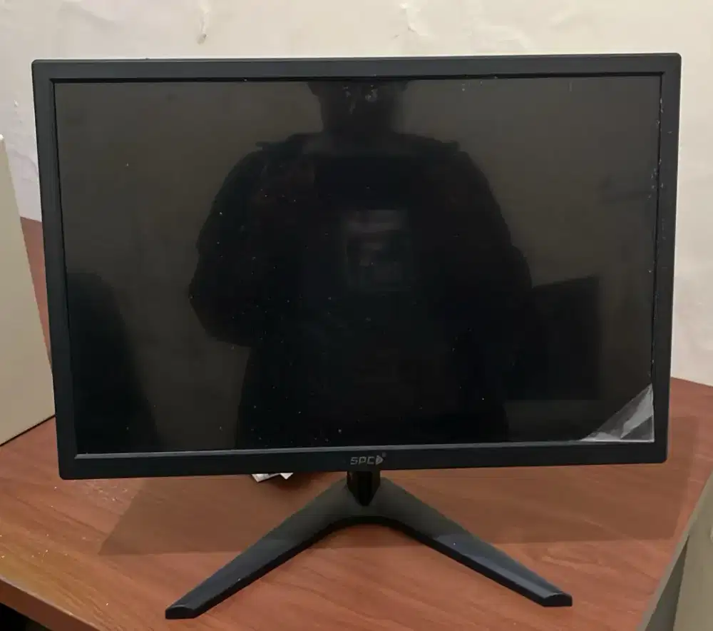 Monitor 19 inch Bekas Merk HP dan SPC