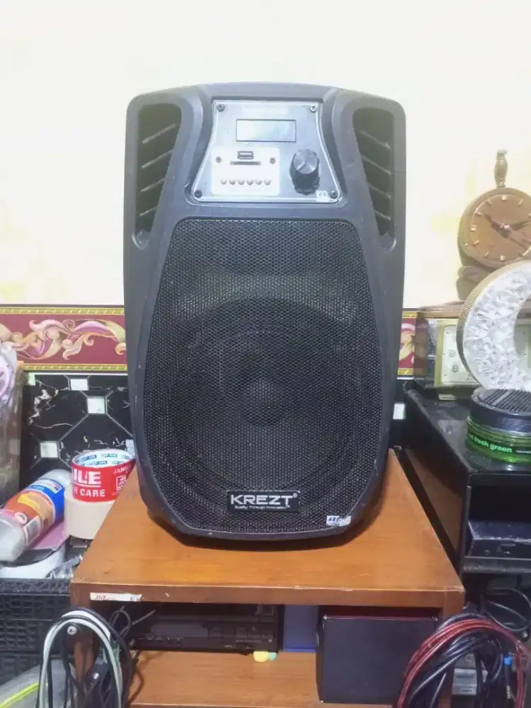 KREZT speaker aktif portable