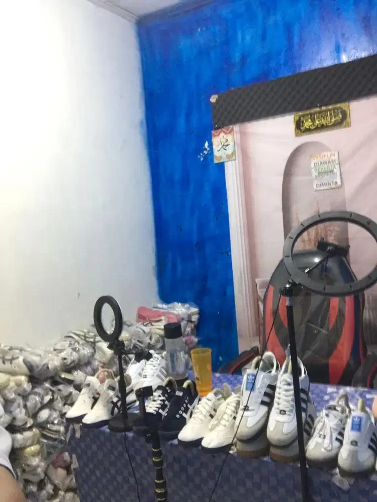 Dibutuh cepat adm online shop di ketapang cipondoh