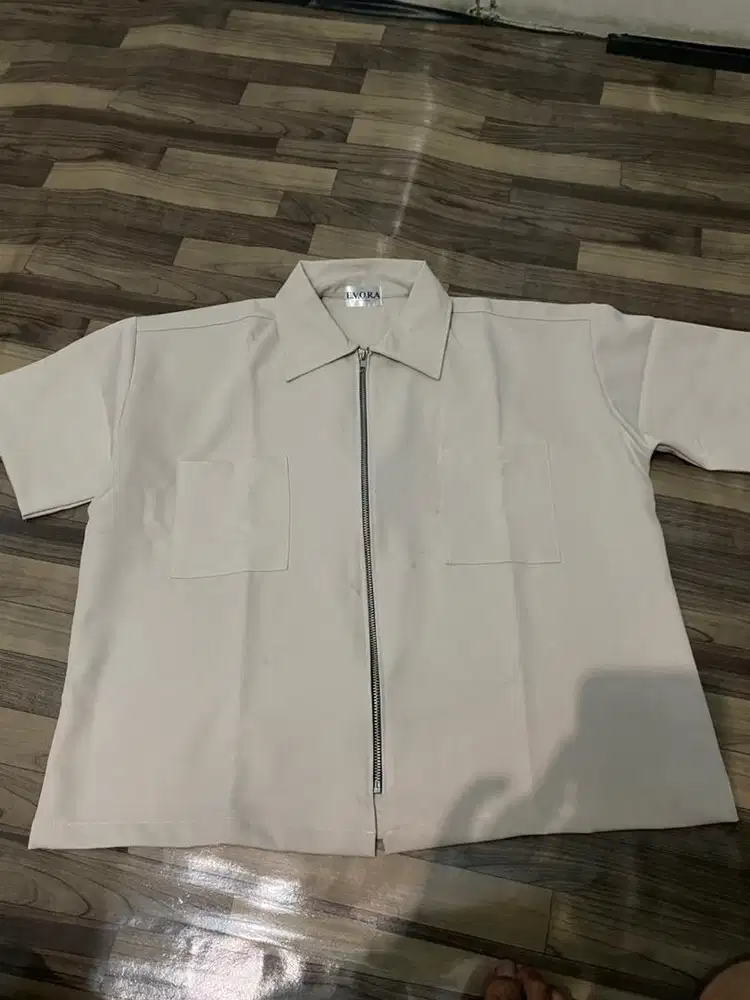 Dijual work kemeja pria,Size L/XL MASIH BARU