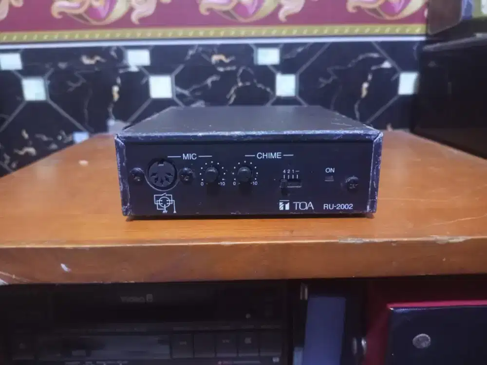 Toa RU-2002 preamp mic