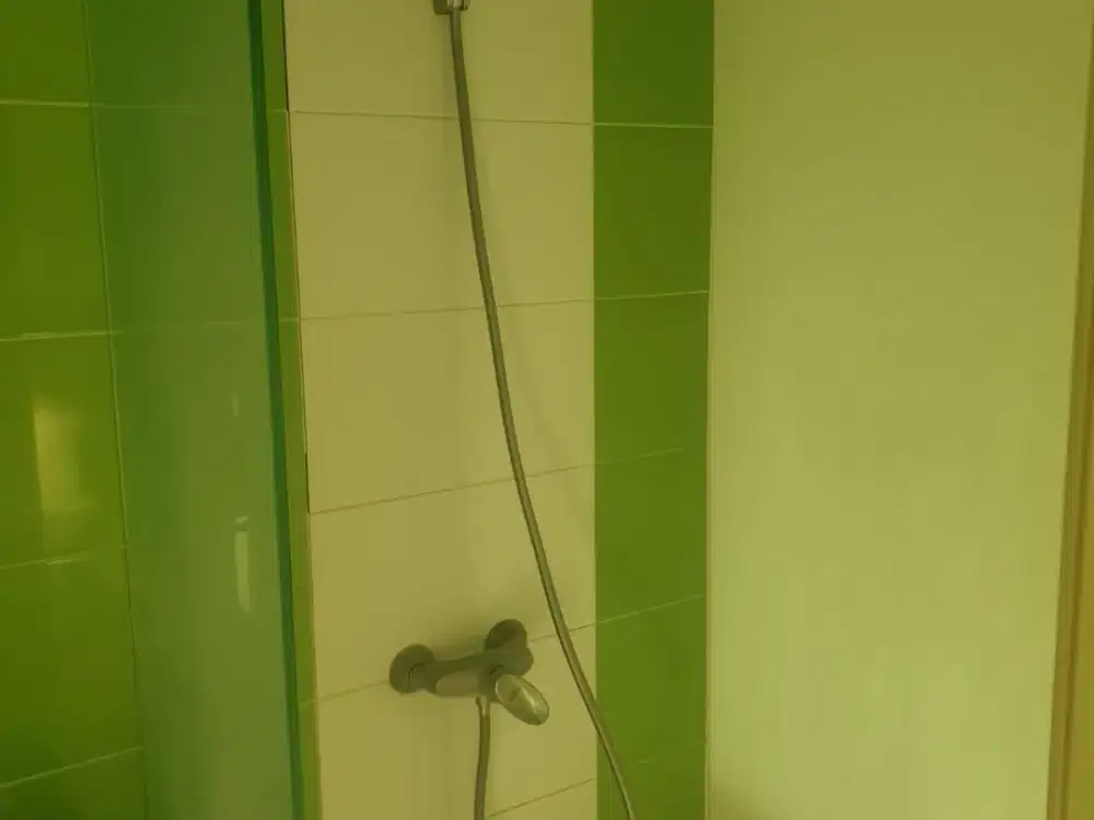 DISEWAKAN CEPAT APARTEMENT THE SQUARE (KH)