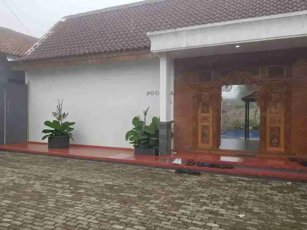 Villa plus Kolam renang aktif Baturaden Purwokerto