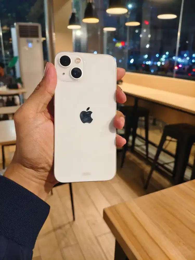 Jual iPhone 13 128 GB ex.iBox Starlight