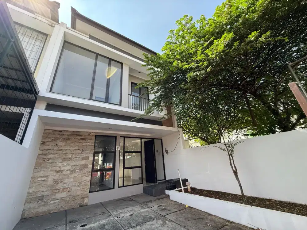 Rumah Unfurnish 2 Lantai di Bhuvana Residence Jombang