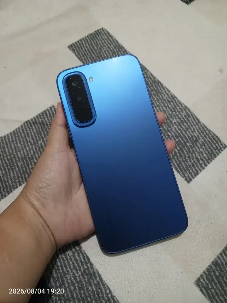 DIJUAL CEPAT !! HP INFINIX HOT 70 6/128 GB NAVY