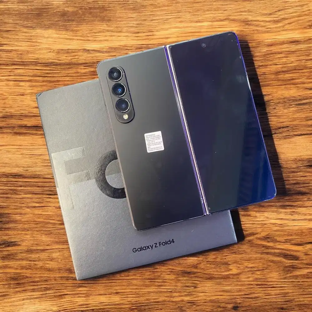 Samsung Z Fold 4 ram 12/256gb black SEIN