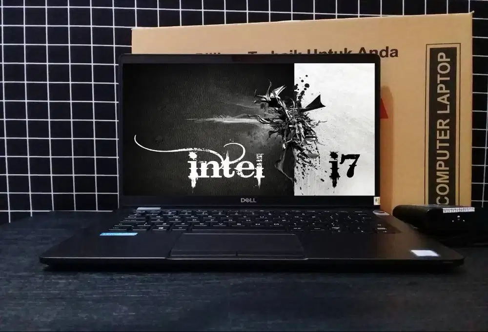 Laptop Core i7 Gen8 Fulzet | Ram 16gb | SSD 256 | mulus segel normal