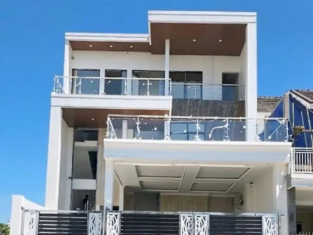 DIJUAL Villa Baru Mewah 4Lt Semi Furnished Ada Private Pool Siap Huni Lingkungan One Gate System View Cantik Dekat Kampus dan Wisata di Tirtasani