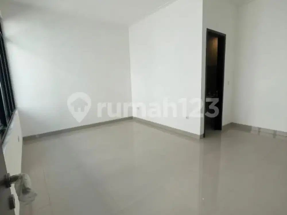 Disewakan Rumah di Cluster Florida Pik2 Milenial