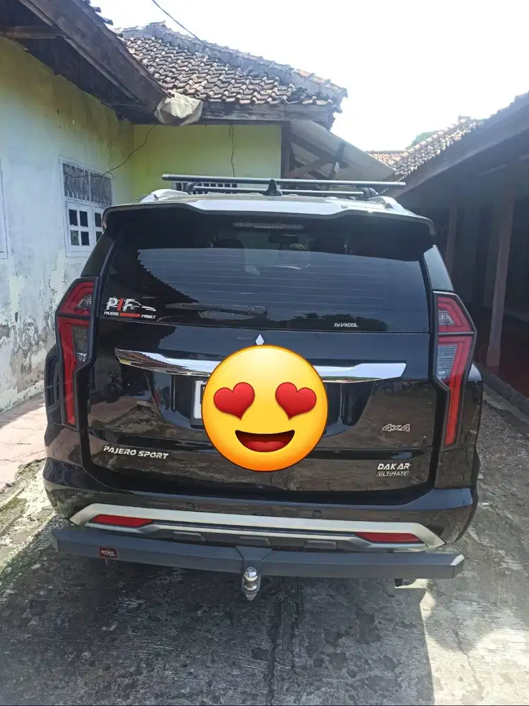 Dijual ANPS PAJERO 2023 HITAM AT DAKAR 4X4 ULTIMATE  MULUS