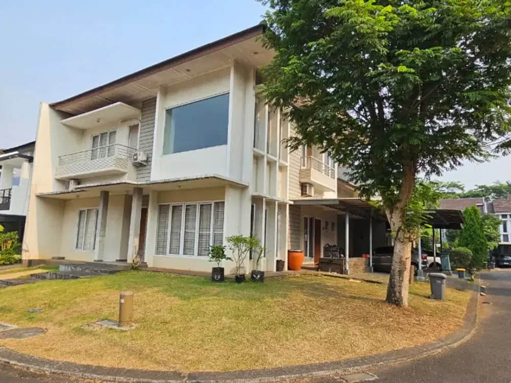 Rumah Hook/ Posisi di Pojok SHM - Venetian The Green BSD City
