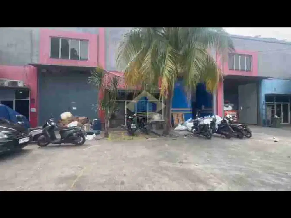 *DISEWAKAN* 
Pergudang di Jalan KH. Hasyim Ashari, Cipondoh - Tangerang.