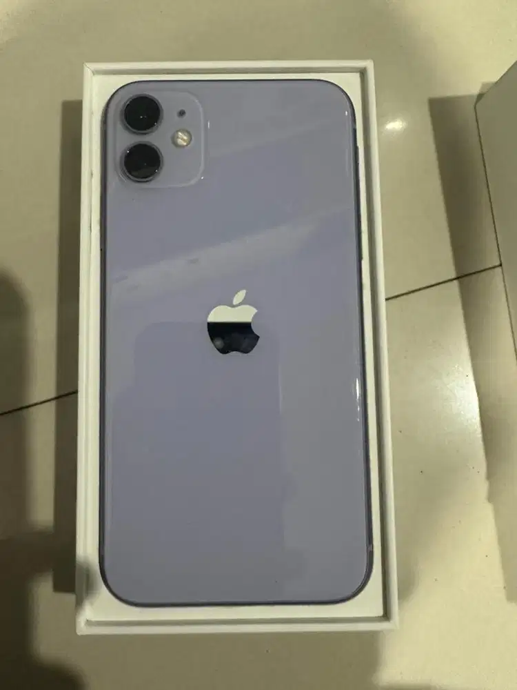 Iphone 11 128gb ibox dari baru