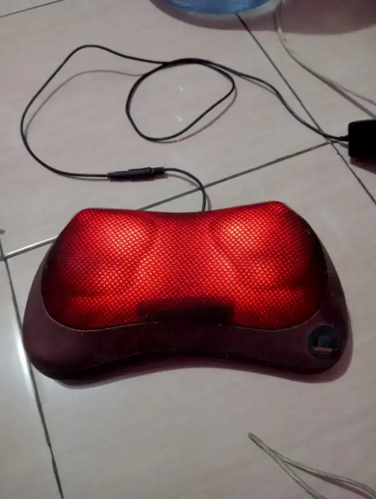 Alat pijat electronik