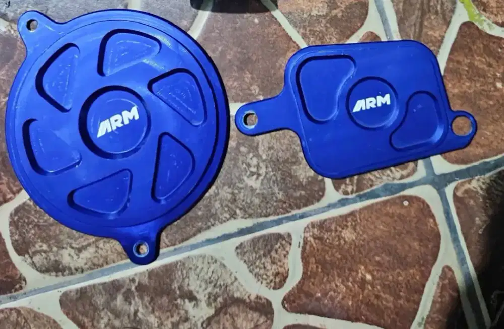 cover cvt arm biru