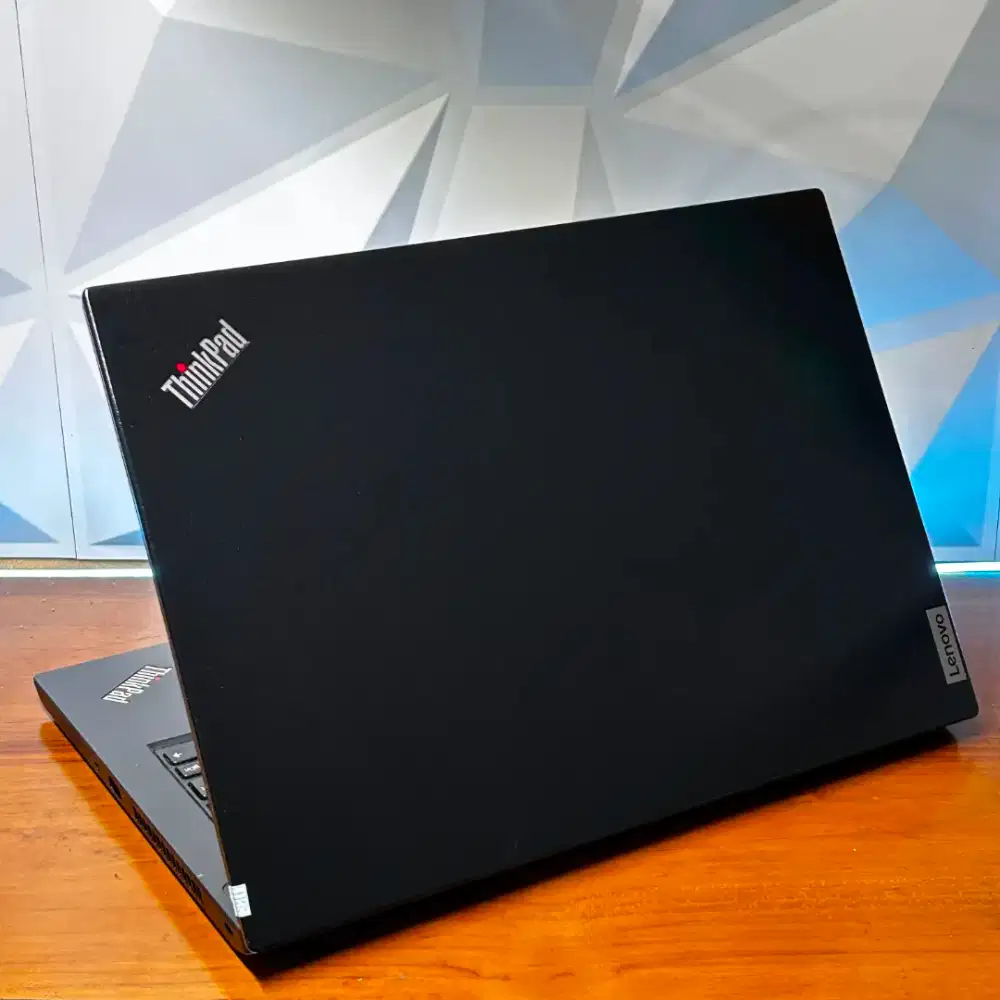 Lenovo ThinkPad L14 Gen 2
Ryzen 7 PRO 5850U RAM 16GB SSD 256