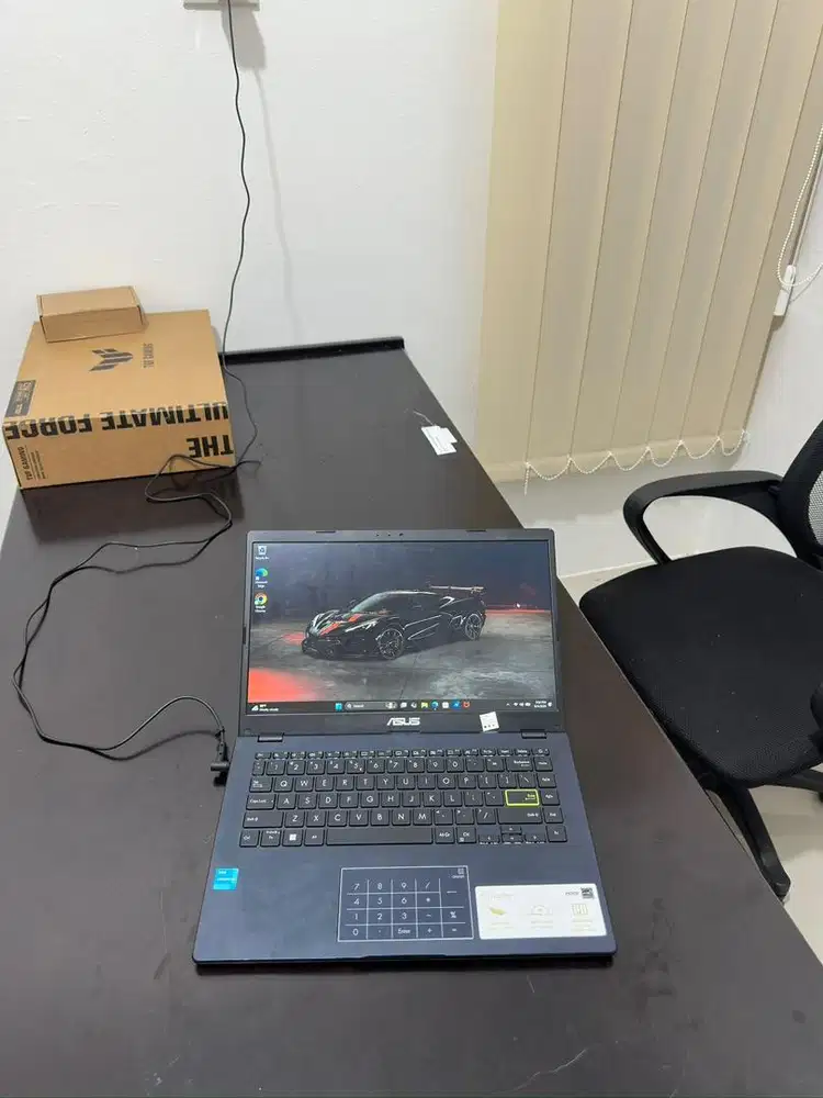 LAPTOP ASUS VIVOBOOK LIKE NEW