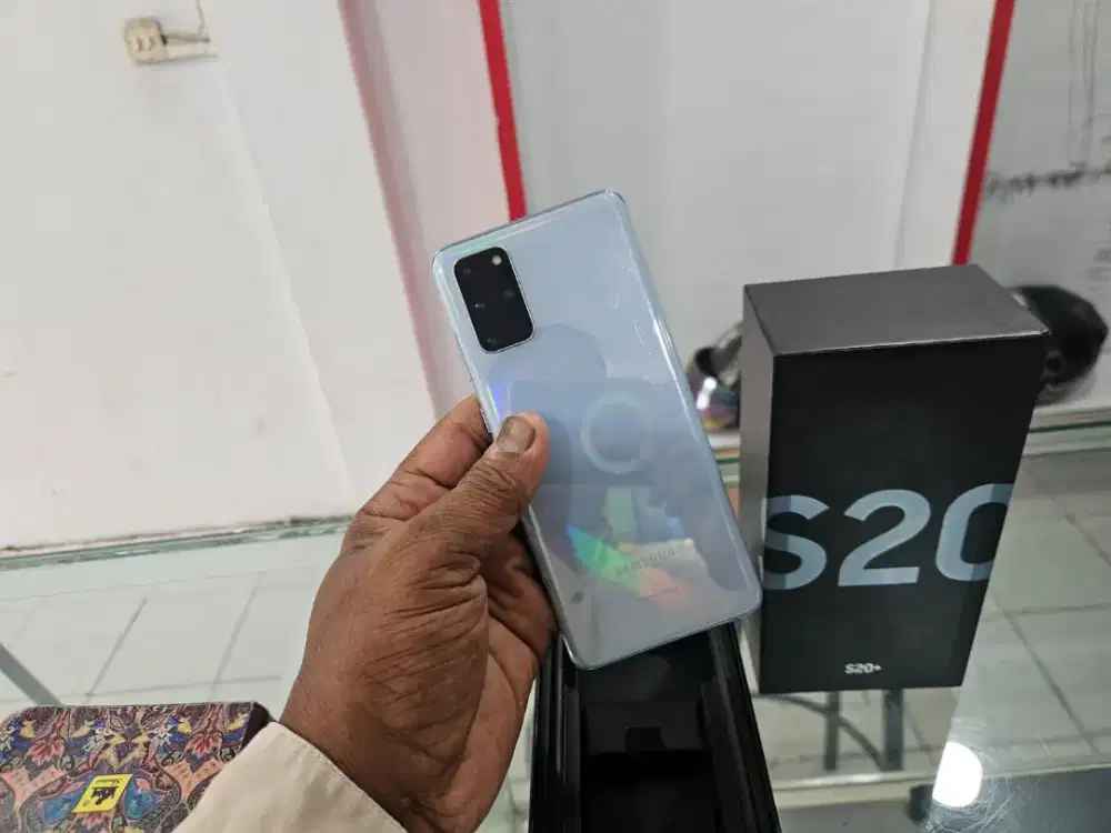 Sam S20+ 8/128 lcd garis 2 helai. Tuk pakaian aman. Mlus