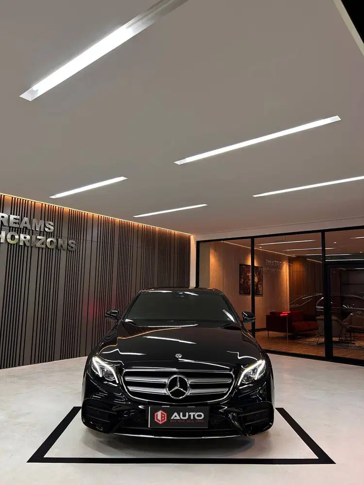 Mercedes Benz E350 AMG AT 2020 Hitam Km10rb Mercy B2680SMN