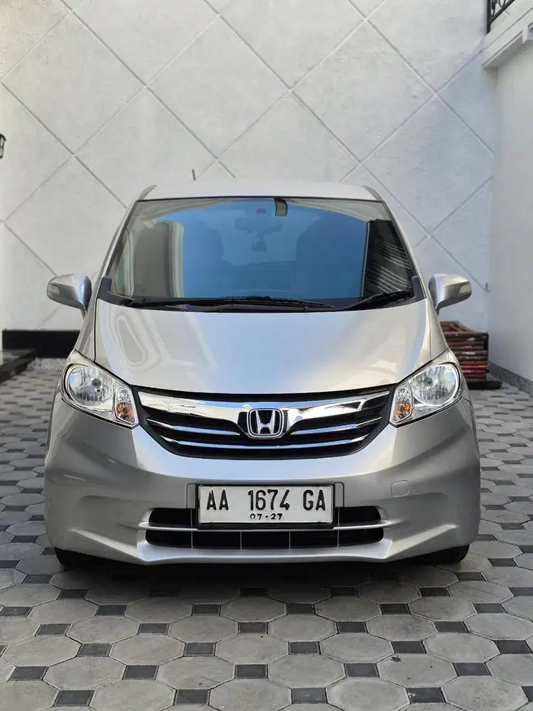 Freed E PSD 2012 Asli AA