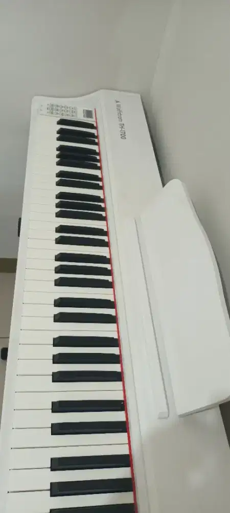 Wolfstrom TH 1700 - 88 Keys - White