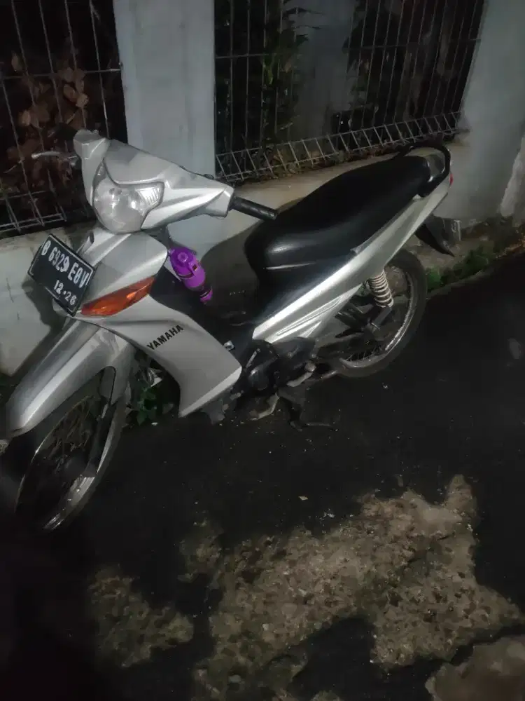 Vega zr 2009 silver