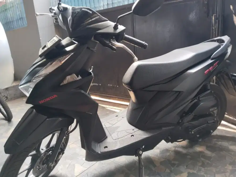 DIJUAL SEGERA MOTOR BEAT BAGUS